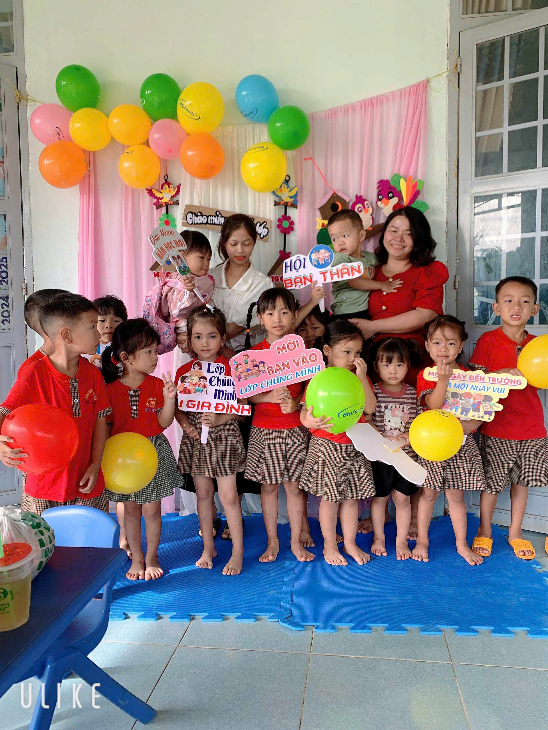 Chào bé đến lớp – Lá 2 Chào bé đến lớp – Lá 2